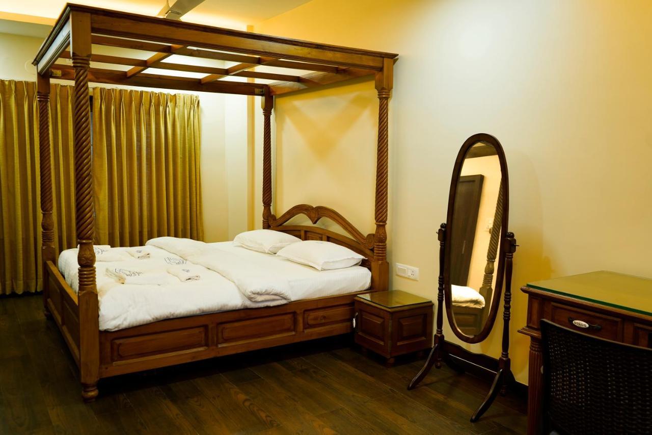 Heritage Residency - Royal Camping Club, Panhāla 外观 照片